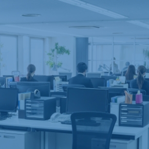 出社・朝礼